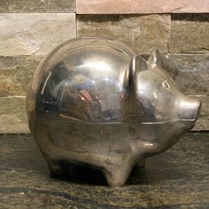 ELEGANCE | Silver Plated Zinc Piggy Bank